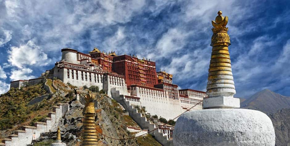 Potala Palace The Most Iconic Traditional Tibetan Architecture