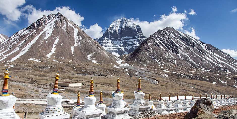 Lhasa to Everest and Kailash Group Tour image