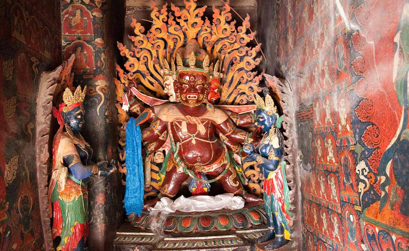 Tantra and Vajrayana Buddhism in Tibetan Buddhism