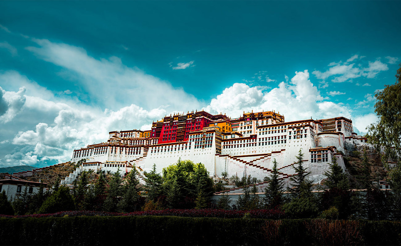 Top 10 Must-Visit Places in Tibet